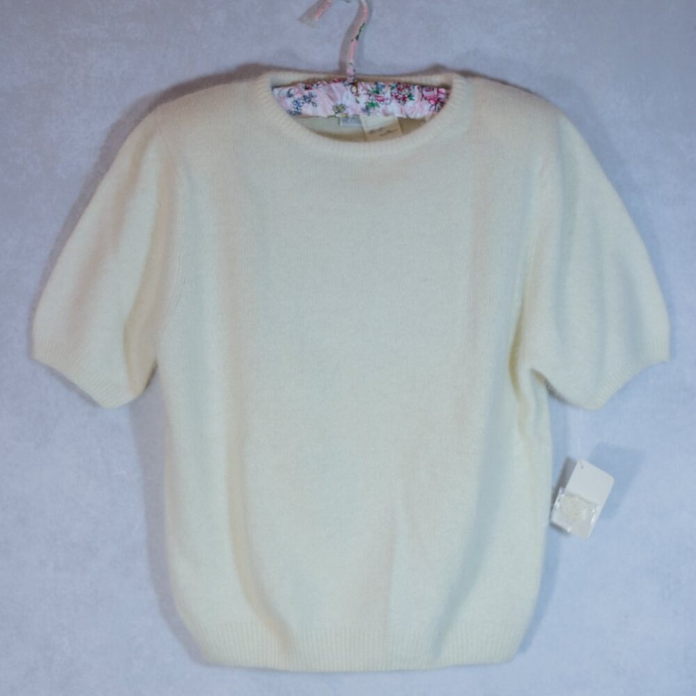 NWT Carson Pirie Scott Womens Angora Sweater Short Sleeves Crewneck Ivory Size L